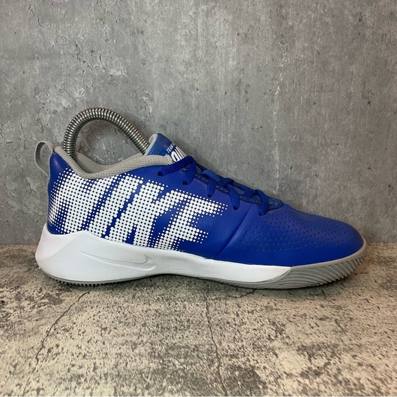 Nike Team Hustle Quick Basketball Sneakers Womens sz 8 - Picture 3 of 6